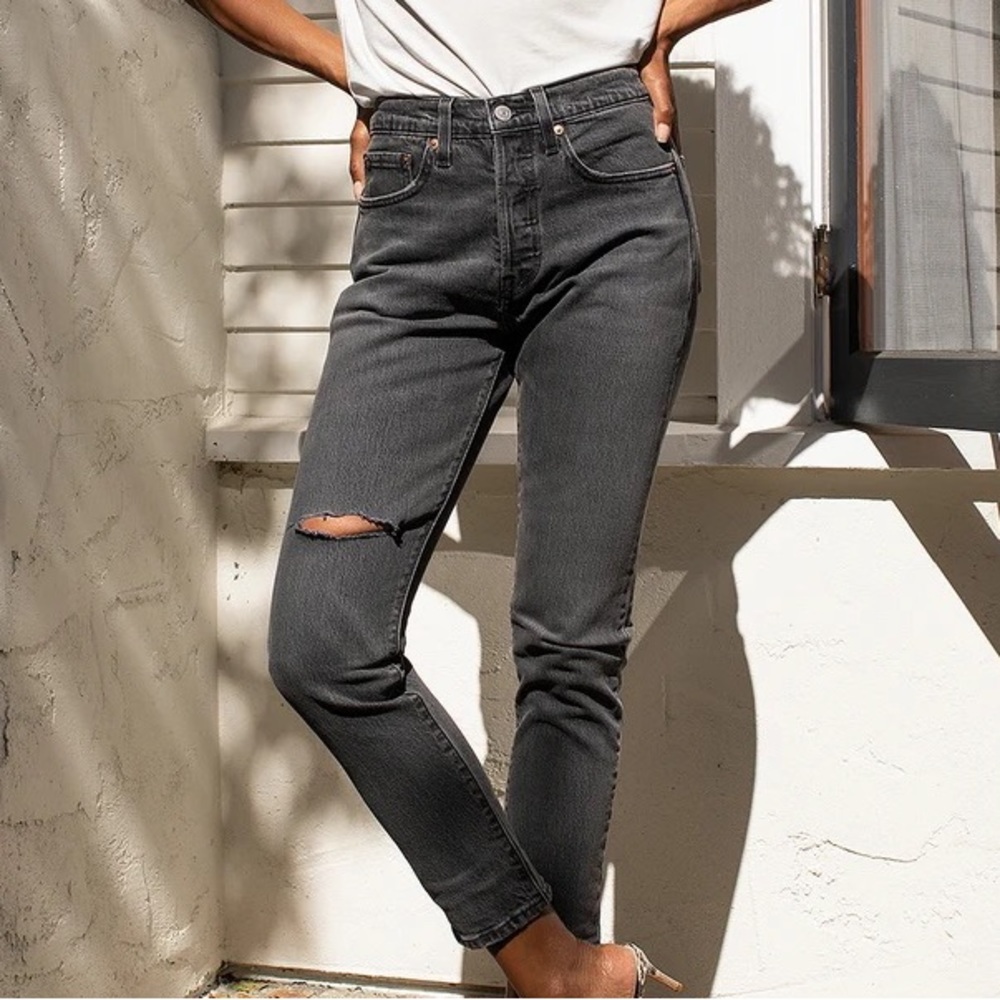NWT Levi’s 501 Skinny Jeans
